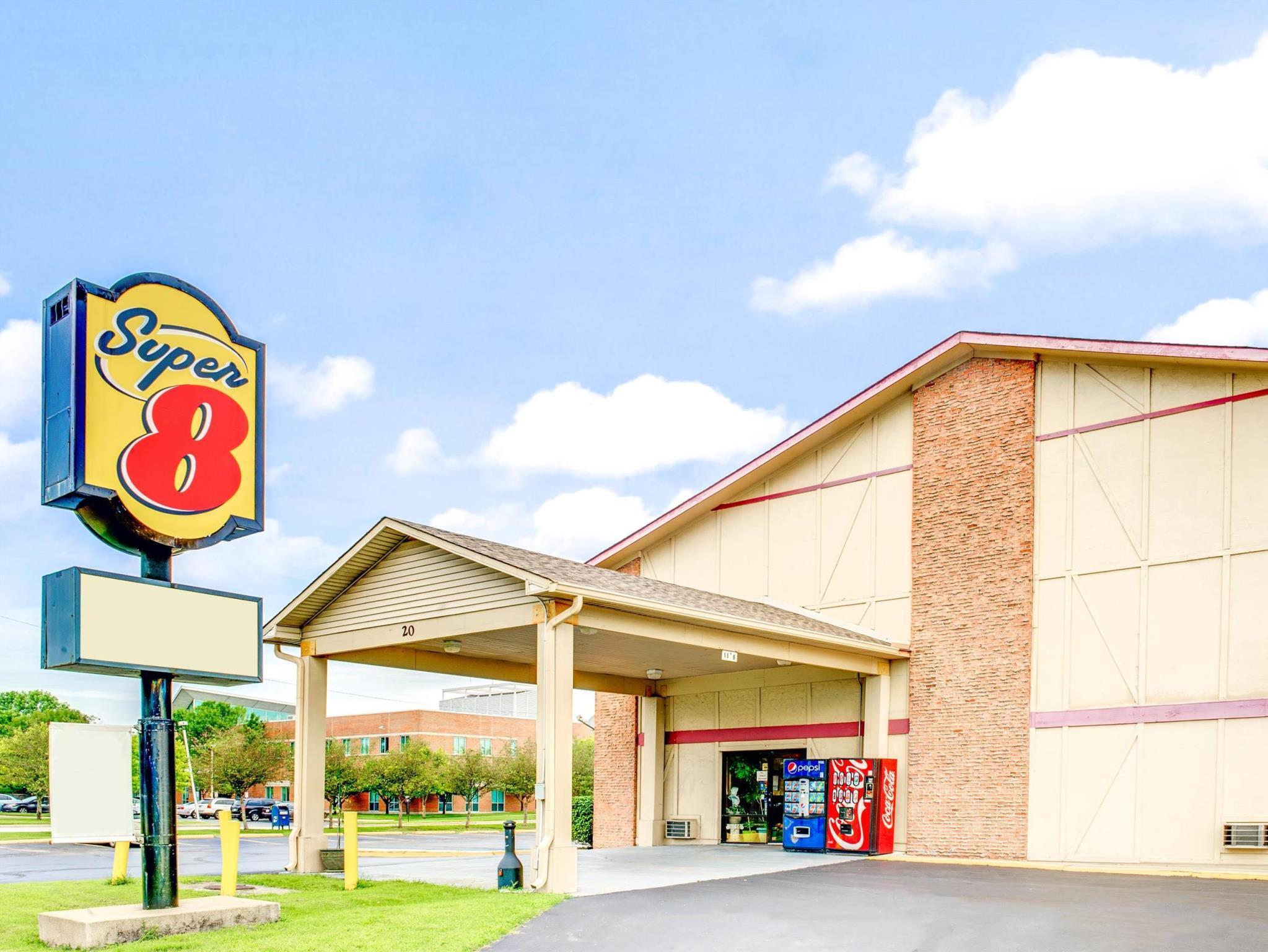 Super 8 By Wyndham Shelbyville Exteriér fotografie