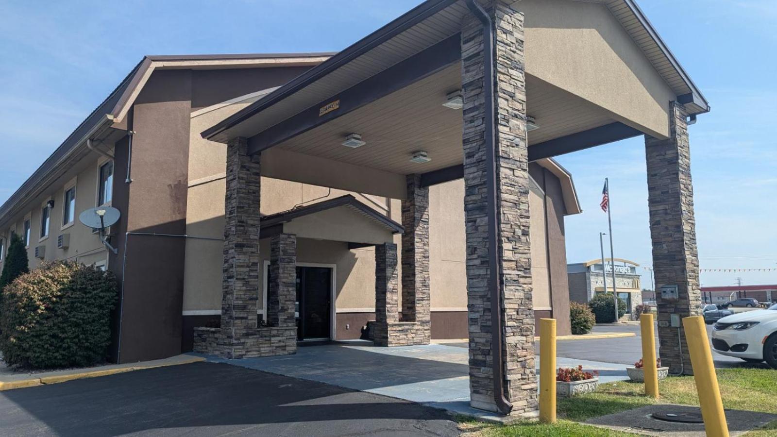 Super 8 By Wyndham Shelbyville Exteriér fotografie