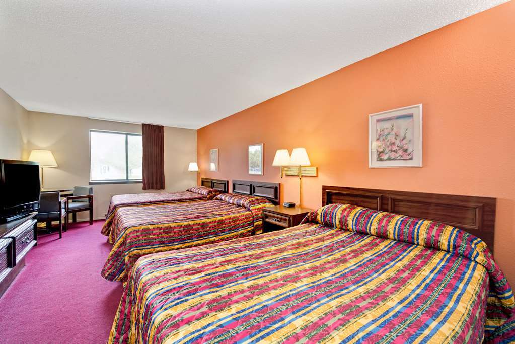 Super 8 By Wyndham Shelbyville Pokoj fotografie