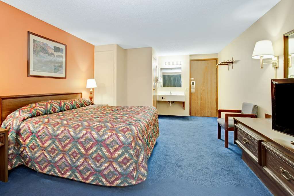 Super 8 By Wyndham Shelbyville Pokoj fotografie