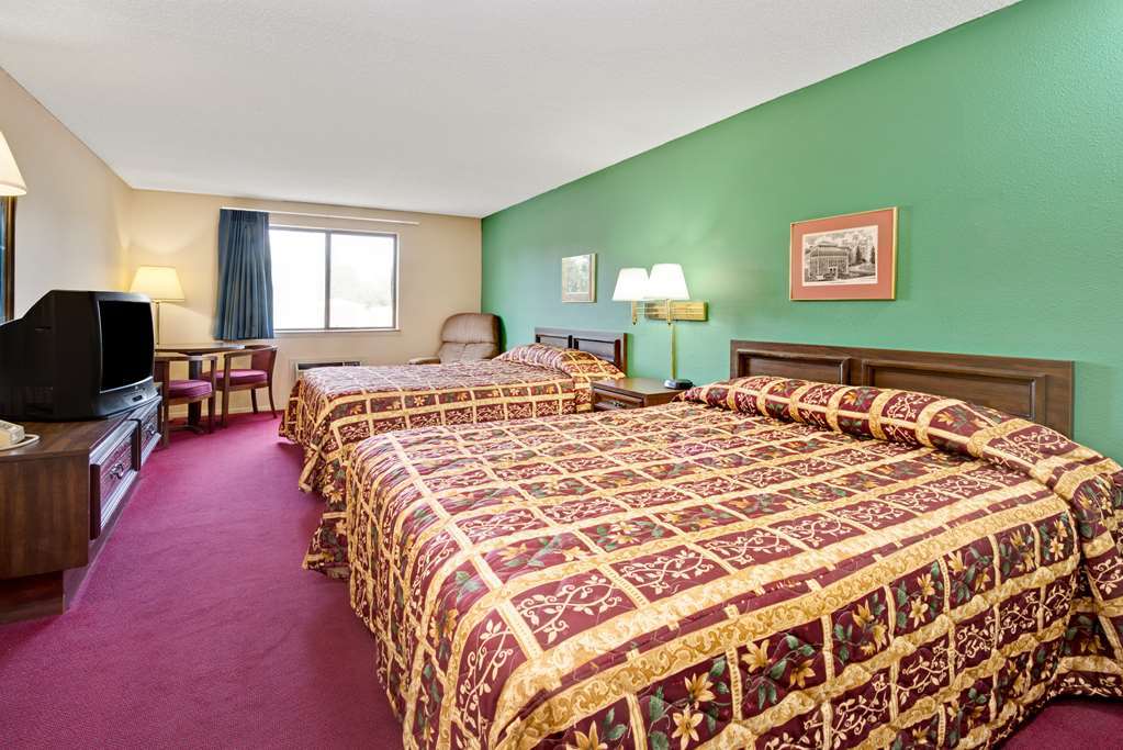 Super 8 By Wyndham Shelbyville Pokoj fotografie